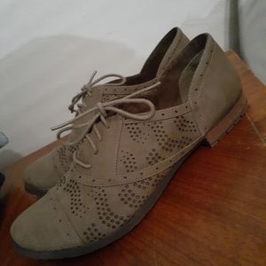 Not Rated brand shoes